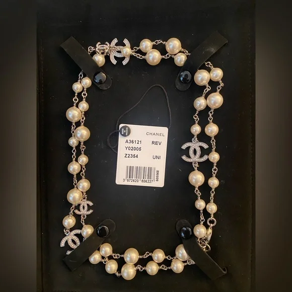 CHANEL Jewelry Authentic Chanel Cc Silverpearly White